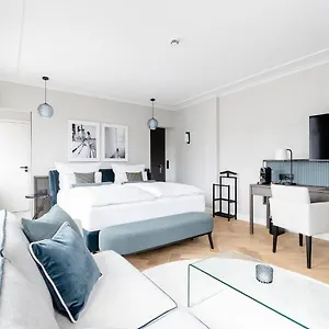 https://clounys-hotel.hamburg-hotels-de.com